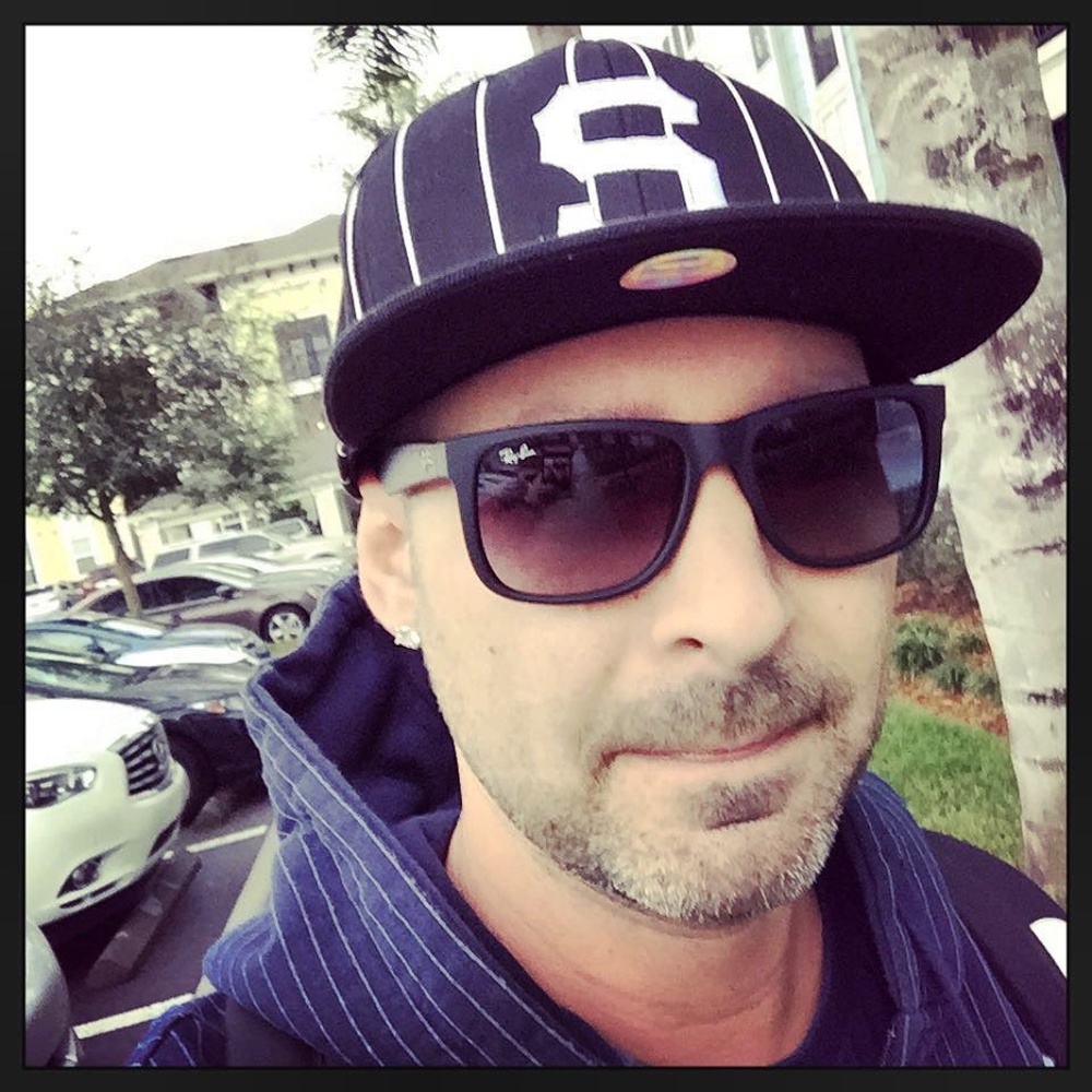 Meet Your Posher, Stussy King